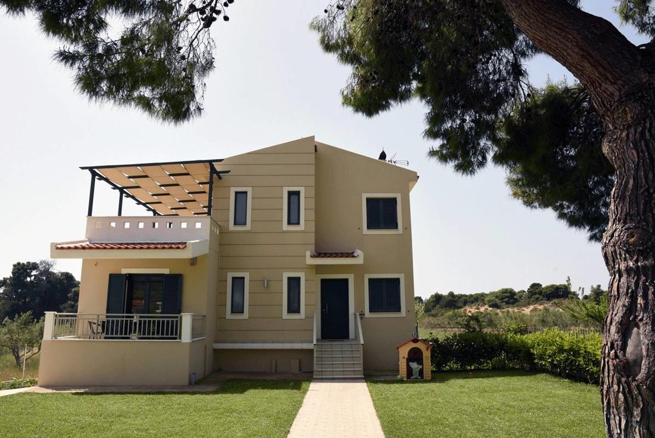 Panelma Villa Tranquil Coastal Retreat In Zacharo Tholon Luaran gambar