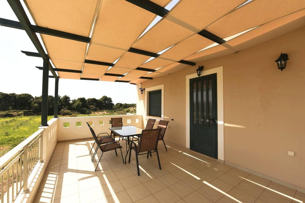 Panelma Villa Tranquil Coastal Retreat In Zacharo Tholon Luaran gambar