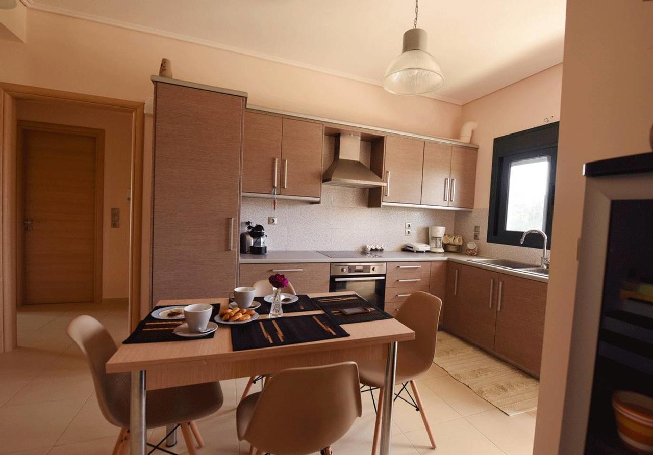 Panelma Villa Tranquil Coastal Retreat In Zacharo Tholon Luaran gambar